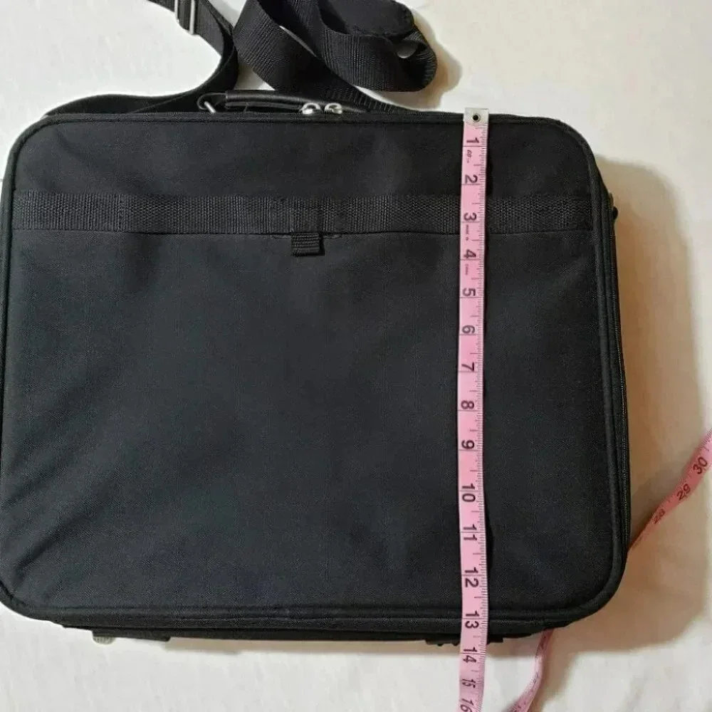 Targus black laptop‎ bag EUC